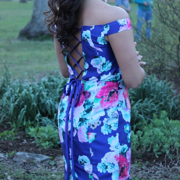 Prom Dress - Picture 3 of 4
